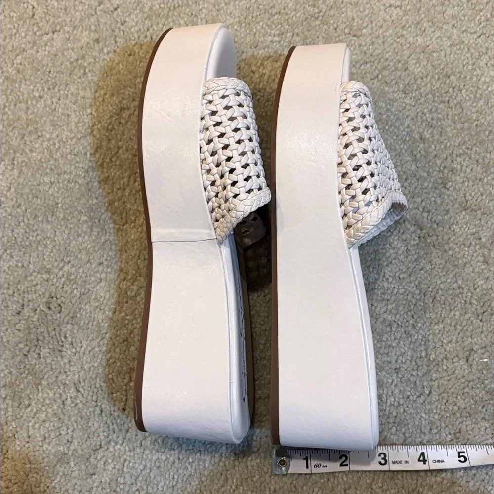 Jessica Simpson Cream Woven Platform Slides-Size 8.5